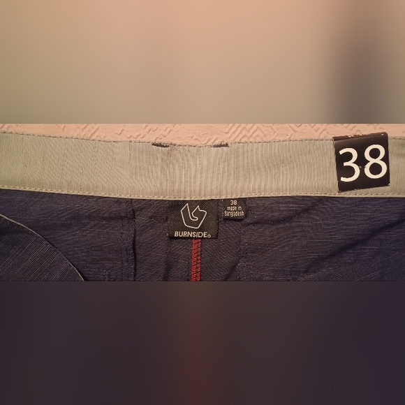 NWT Burnside Men’s 38 X 10 Hybrid Series Land + Sea Stretch Shorts Dark Gray - Picture 5 of 9